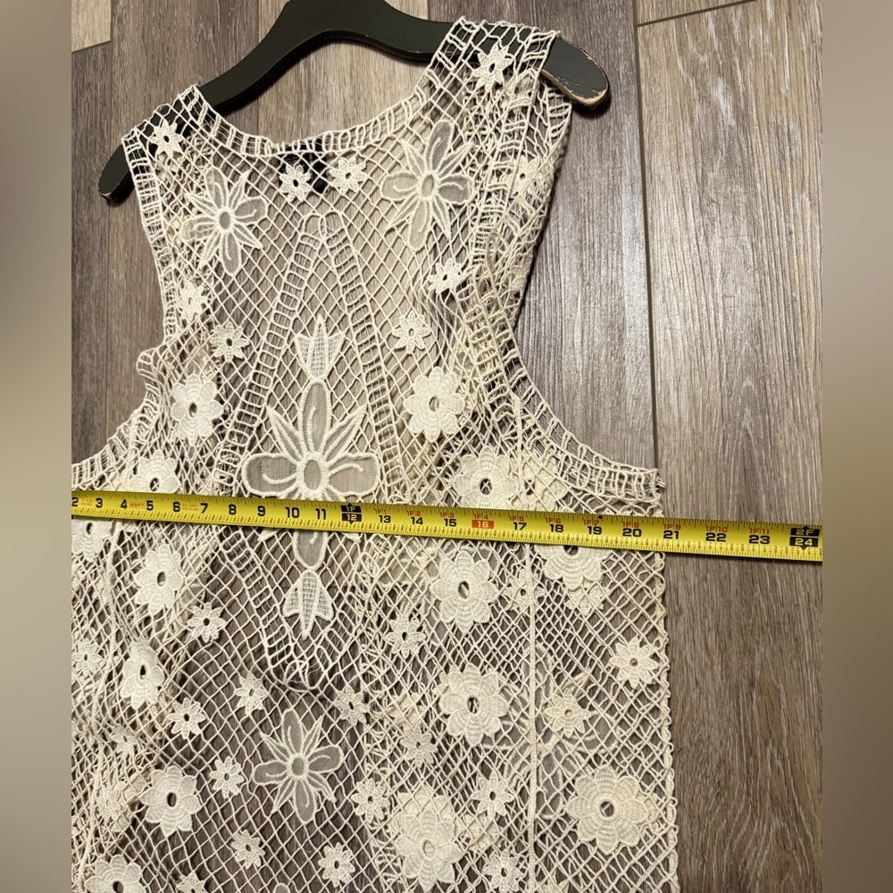New Directions Cream Crochet Women Sweater Vest - Picture 7 of 7